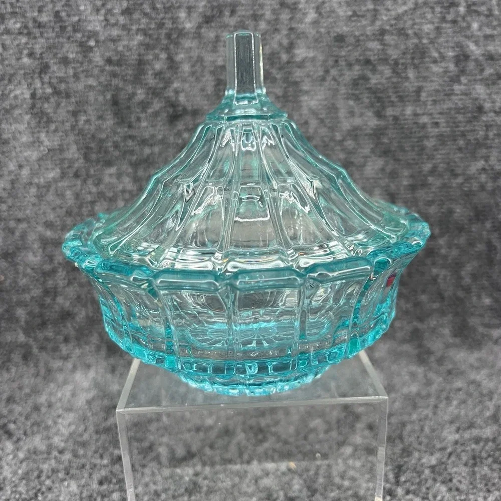 Vintage Tiara Fostoria Lead Crystal Teal Green - Blue Glass Candy Dish W/Lid 5